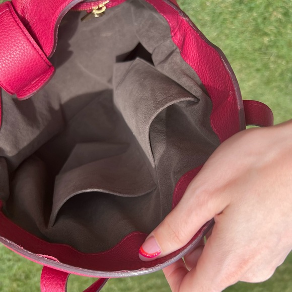 Louis Vuitton Mahina Cirrus PM - Picture 10 of 16